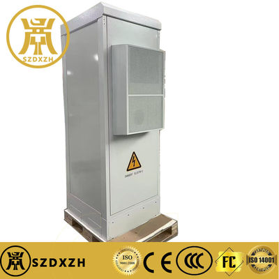 IP55 Armoire d'alimentation extérieure 40U Enveloppes d'alimentation personnalisées anti-vol pour les applications BESS