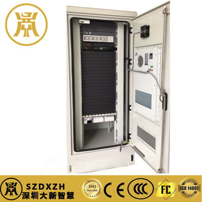 Cabinets de télécommunications extérieurs personnalisés Boîte de distribution d'énergie anti-vol avec refroidissement
