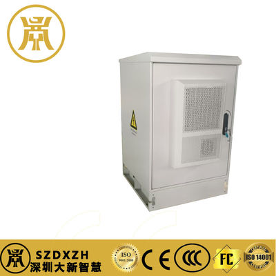 3kva boîtier extérieur UPS IP55 Lifepo4 Armoire à batterie 48V Avec 3 piles et climatiseur
