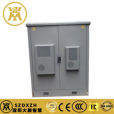 2 compartiments Armoire d'alimentation extérieure IP55 Armoire à batterie de secours avec refroidissement