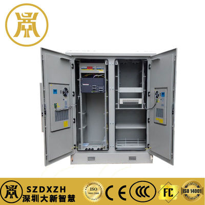 2 compartiments Armoire d'alimentation extérieure IP55 Armoire à batterie de secours avec refroidissement